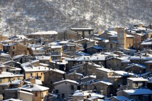 Aosta in primavera: cosa fare quando la neve si ritira
